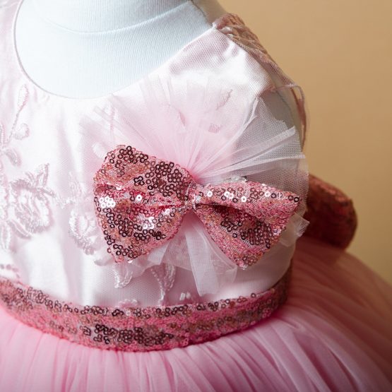 Rochiță roz eleganta cu funda din paiete Puggi (1-3 ani)