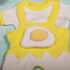 Set de bebeluși cu tricou și salopetă galbenă cu bretele Cocomell (3-6-9 luni)