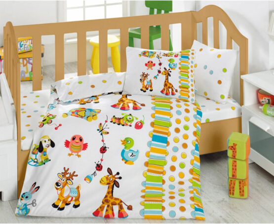 Set de pătuț colorat cu animăluțe pentru bebeluși și copii